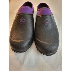 Muck boot/clog  womens 11 Black With Purple Sock, Excellent Used Condition